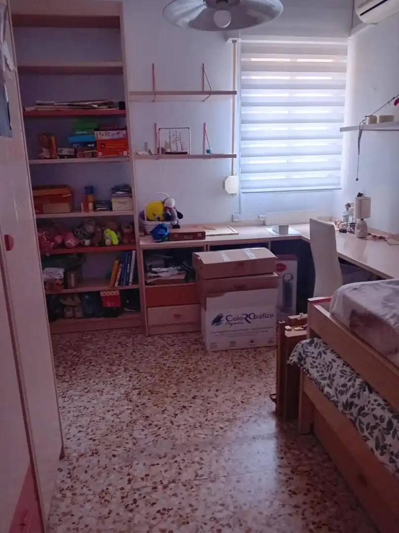Habitación de Piso en venta en Valdepeñas con Aire acondicionado, Calefacción y Terraza