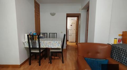 Foto 4 de Piso en venta en Calle de Maqueda, 118, Aluche, Madrid