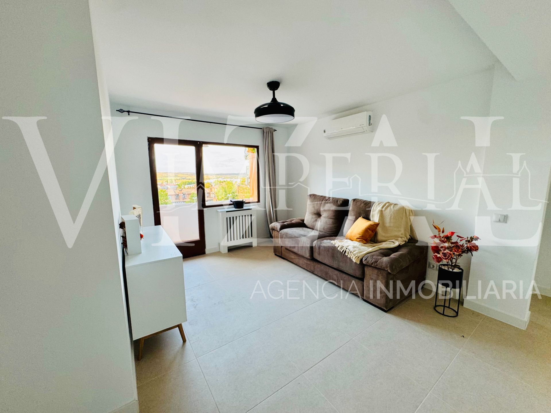 Bedroom of Flat for sale in  Toledo Capital  with Air Conditioner, Heating and Terrace