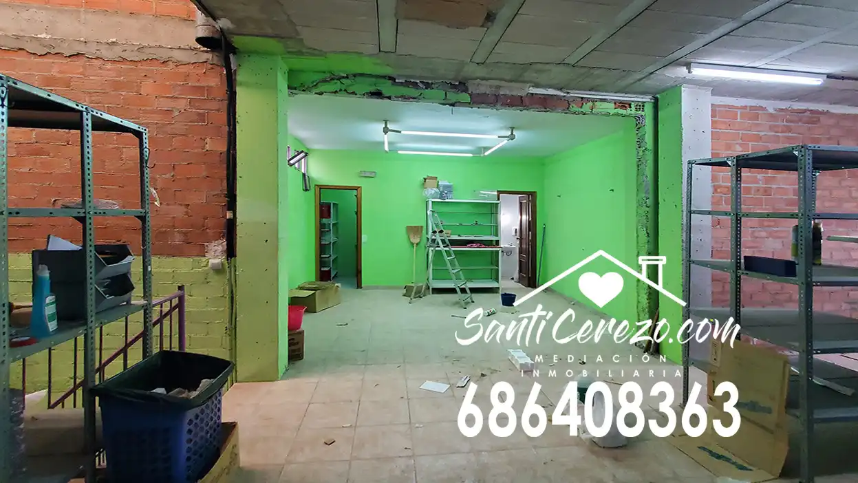 Local commercial à vendre à Avenida del Marqués de la Vega de Armijo 62, imagen 13