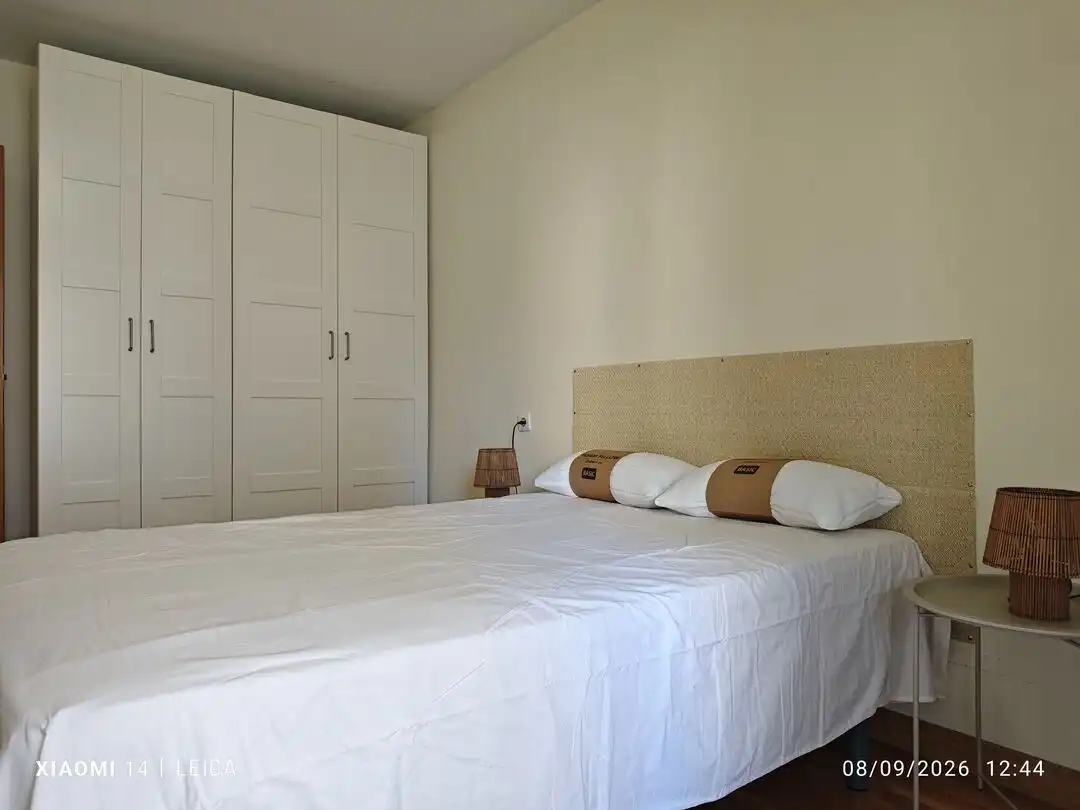 Schlafzimmer von Wohnung zur Miete in  Pamplona / Iruña mit Heizung, Abstellraum und Möbliert
