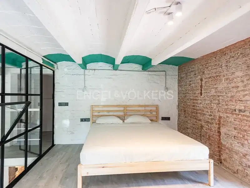 Habitación de Dúplex de alquiler en Barcelona con Aire acondicionado, Calefacción y Parquet