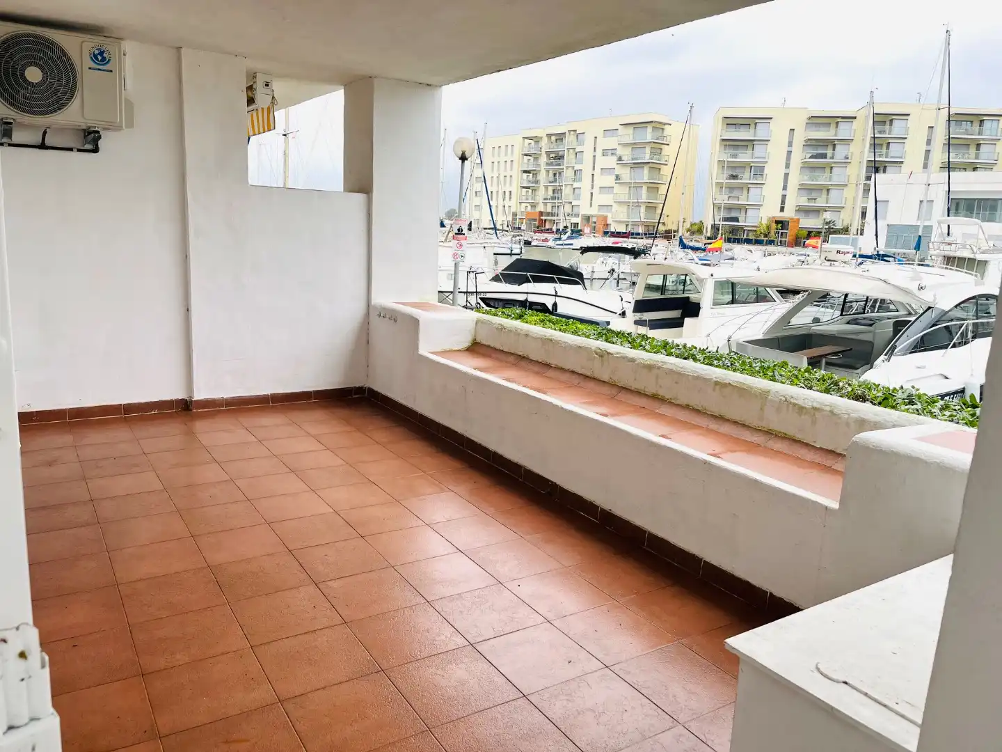 Apartamento con piscina en venta en Avinguda Port Joan 2, imagen 4