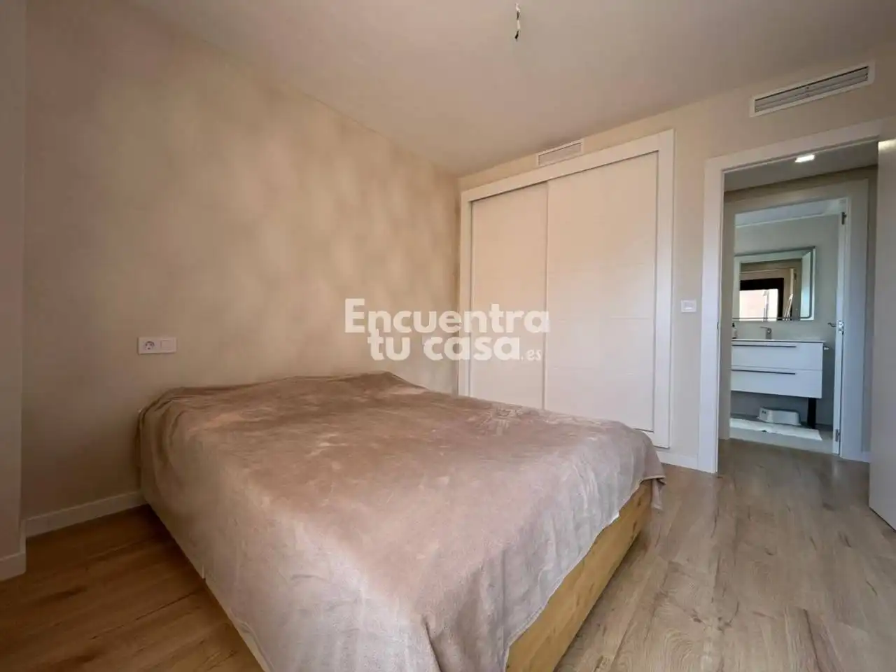 Bedroom of Flat for sale in Villajoyosa / La Vila Joiosa  with Air Conditioner, Heating and Terrace