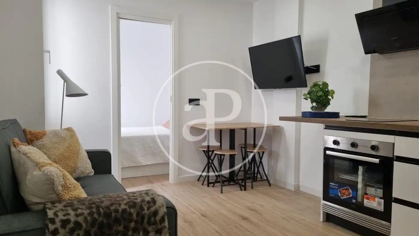 Appartement à louer à Carrer Empedrat, imagen 2