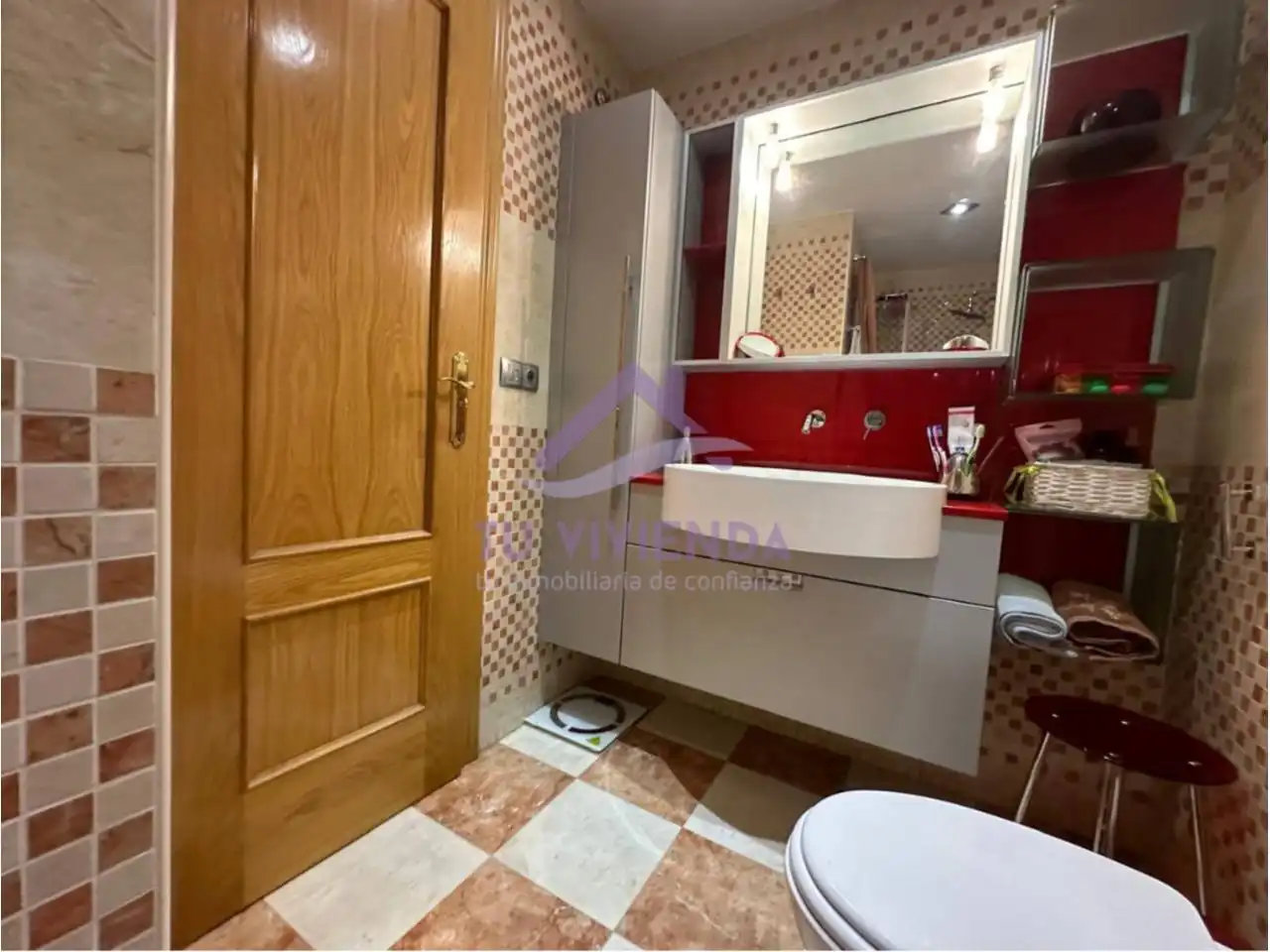 Bathroom of Attic for sale in Valladolid  with Heating, Parquet flooring and Terrace