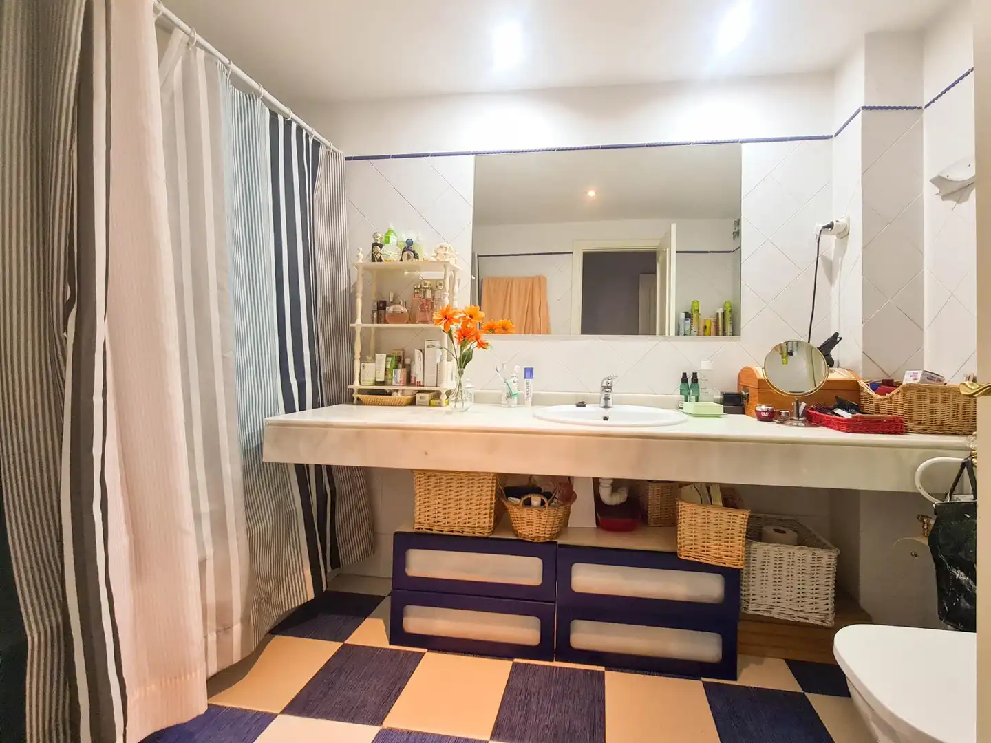 Baño de Casa o chalet en venta en El Casar con Terraza, Trastero y Piscina