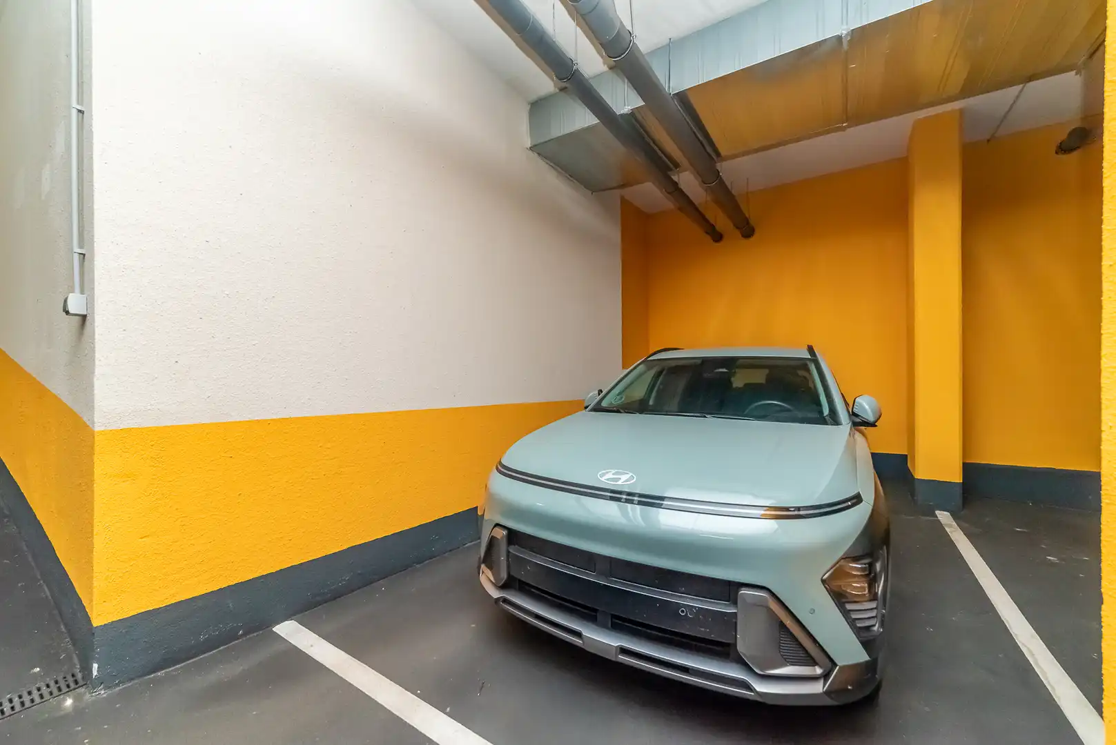 Parking de Planta baja en venta en Boadilla del Monte con Aire acondicionado, Calefacción y Jardín privado