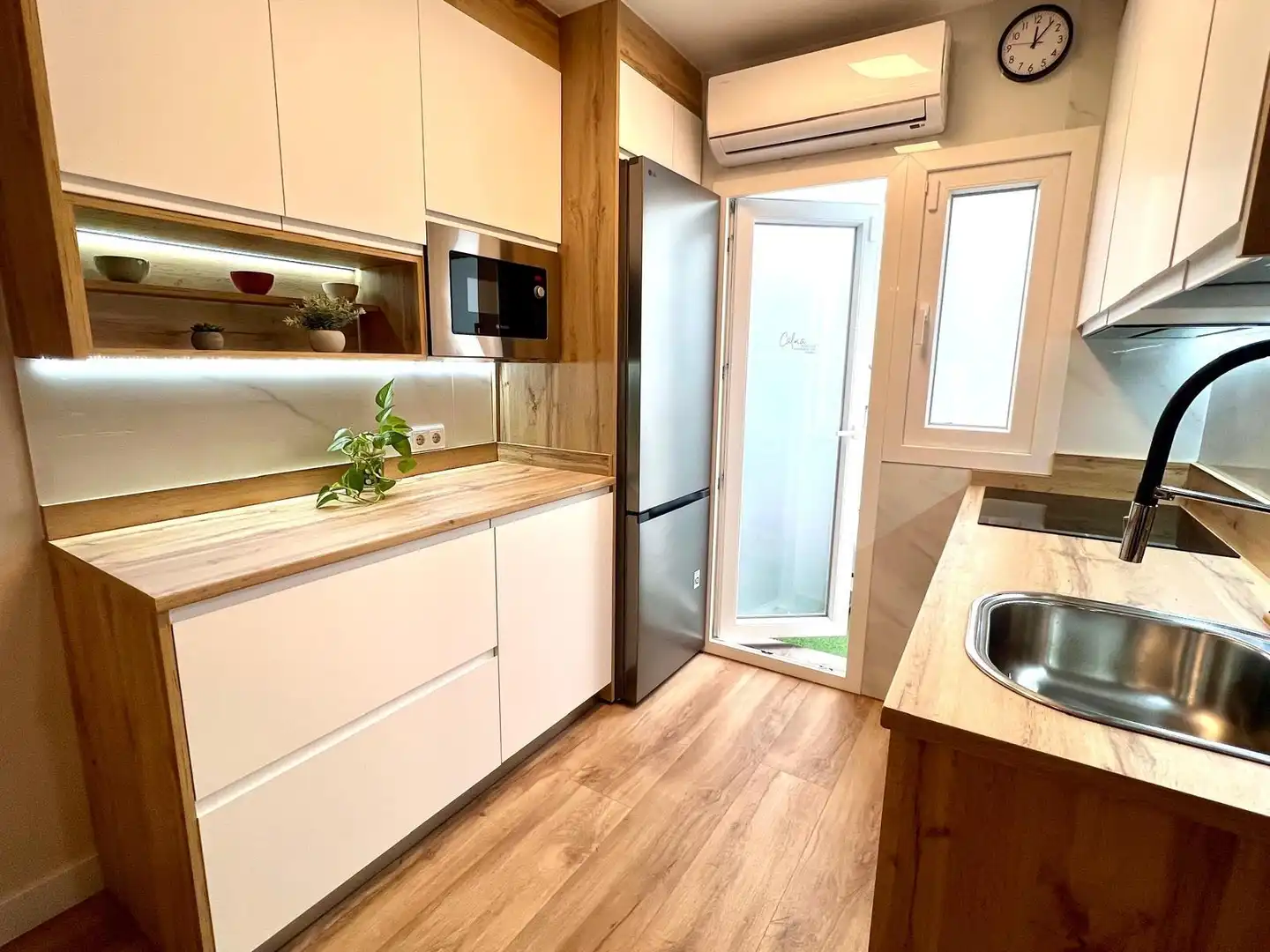 Kitchen of Houses for rent in Plasencia  with Air Conditioner, Furnished and Balcony