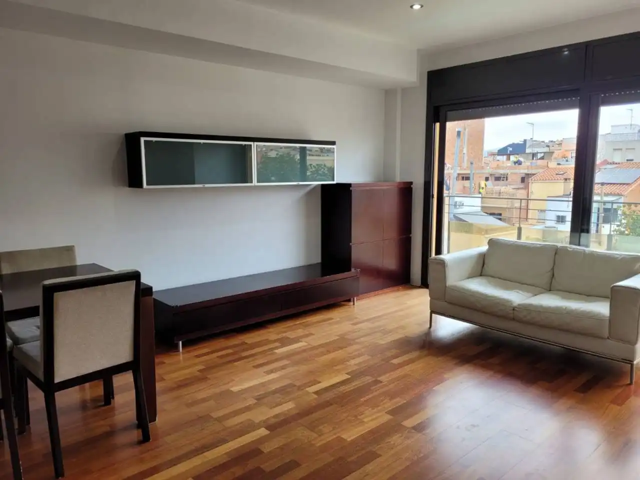 Sala de estar de Piso en venta en Sabadell con Aire acondicionado, Calefacción y Parquet