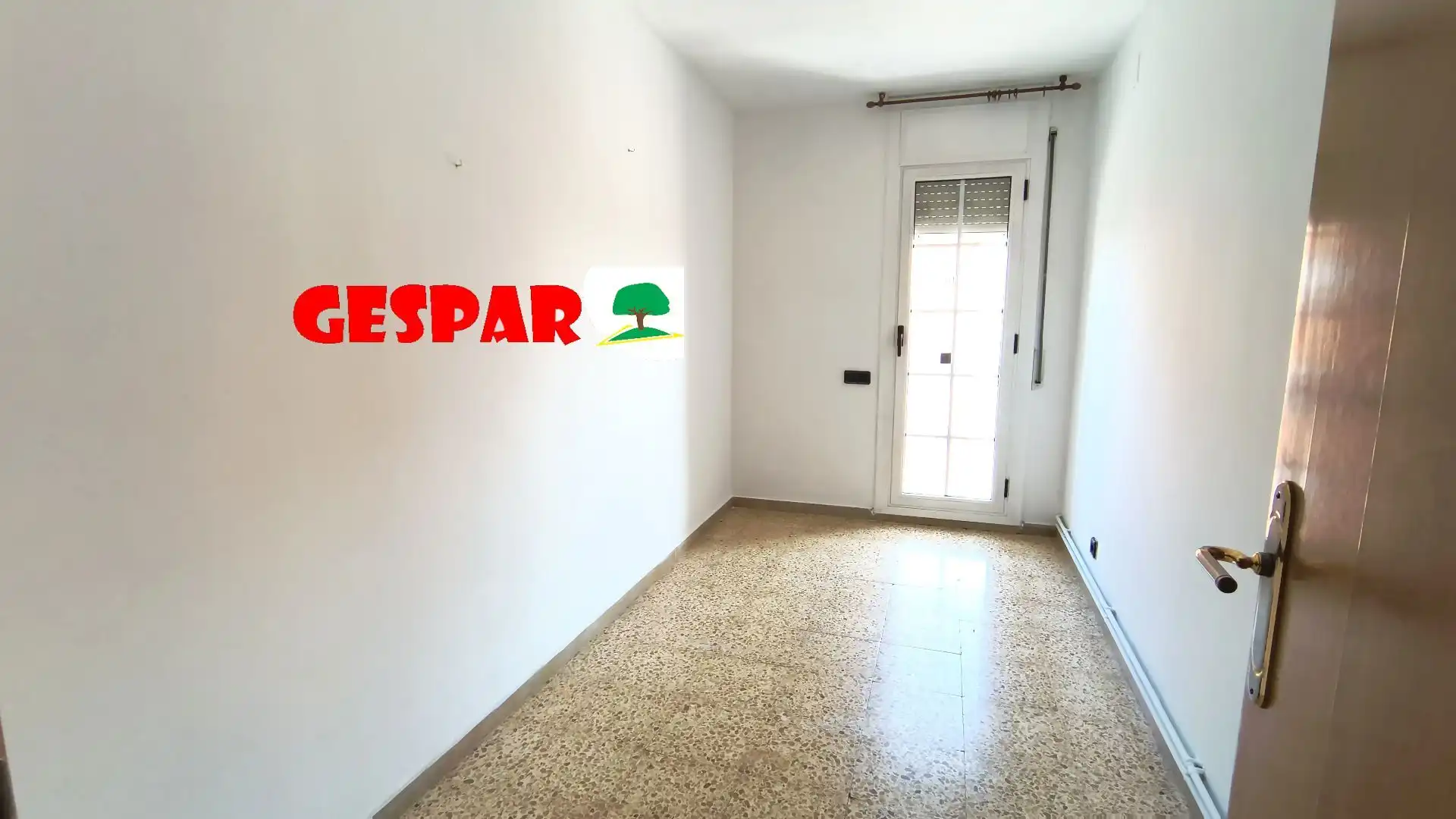 Piso en venta en Parets del Vallès con Calefacción