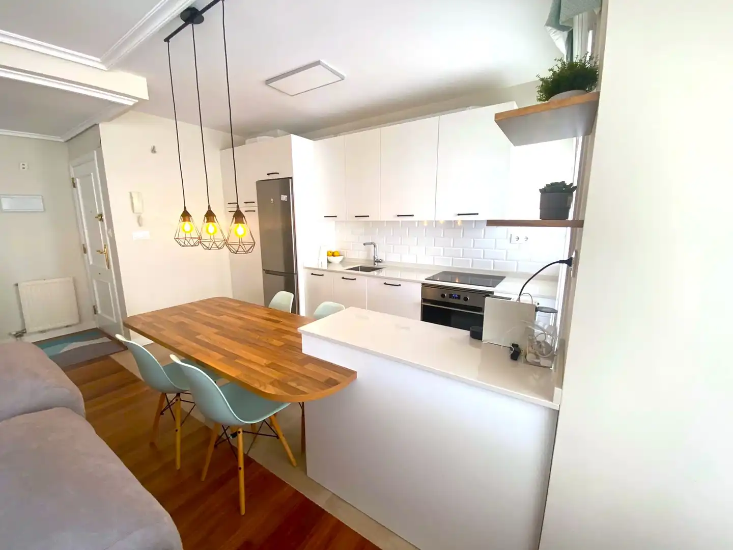 Kitchen of Flat for sale in Castro-Urdiales  with Heating, Private garden and Parquet flooring