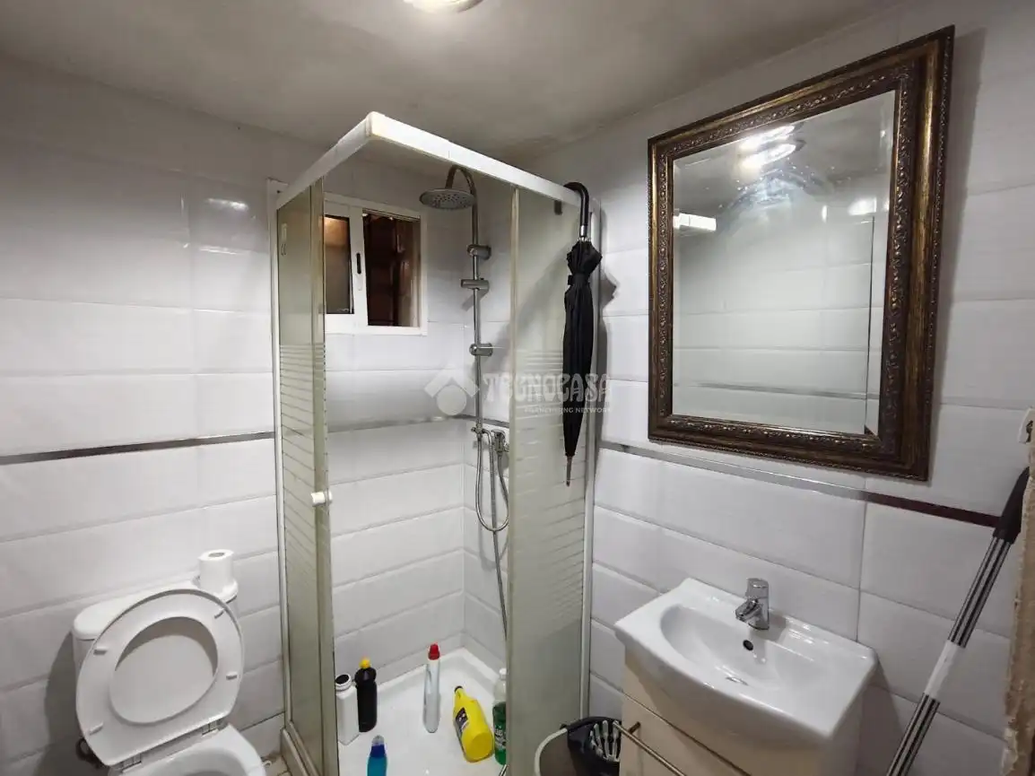 Baño de Piso en venta en Alicante / Alacant