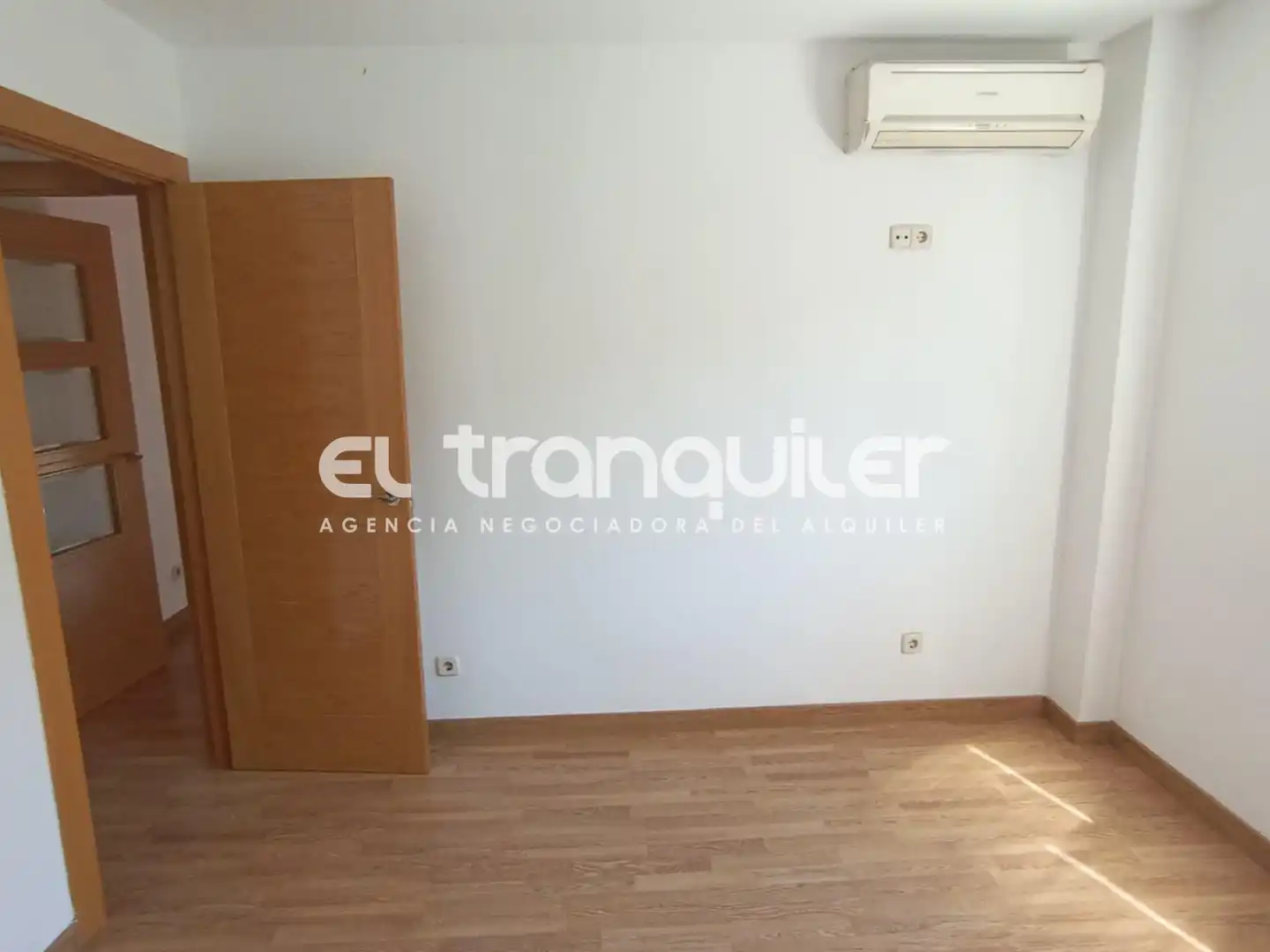 Flat for sale in Avenida España, Universidad