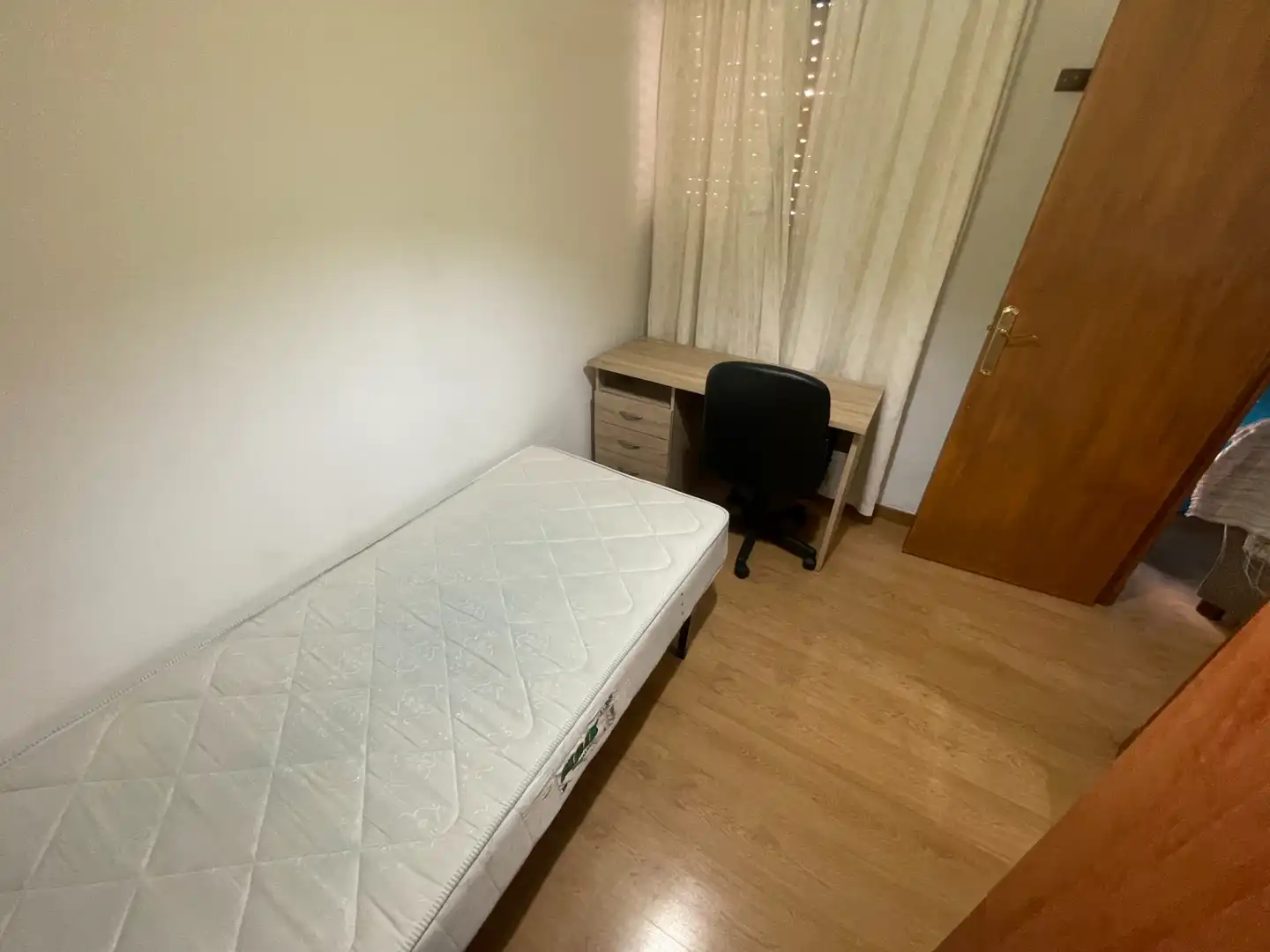 Dormitori de Pis de lloguer en Murcia amb Aire condicionat, Parquet i Moblat