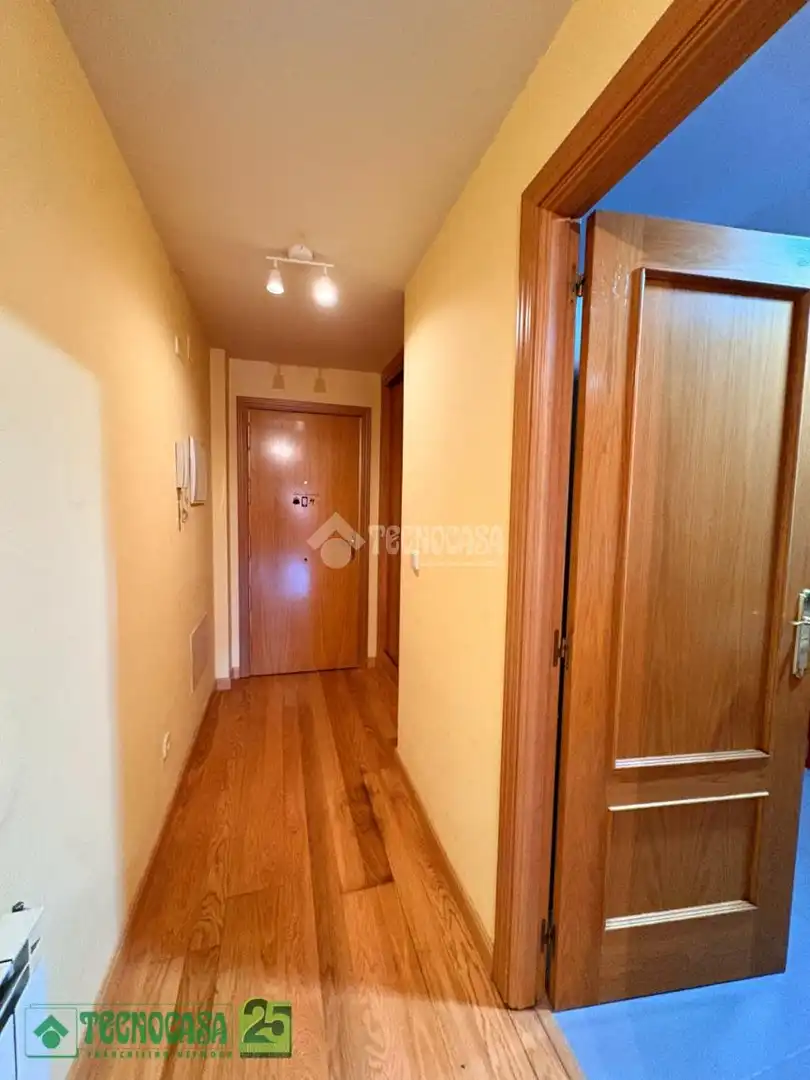 Flat for sale in Urbanización San Isidro