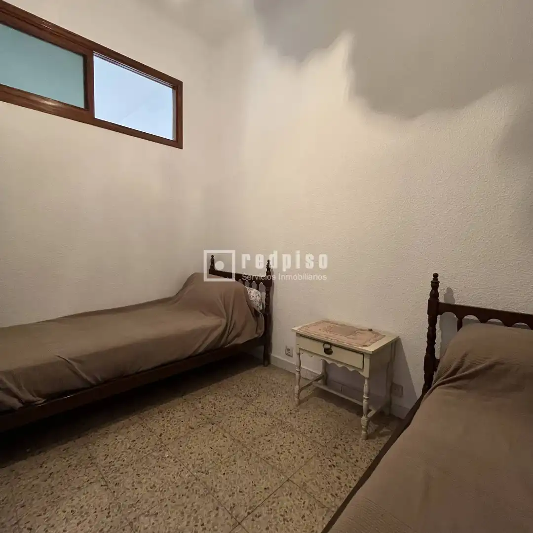 Bedroom of Flat for sale in Madrid  with Heating, Terrace and Furnished