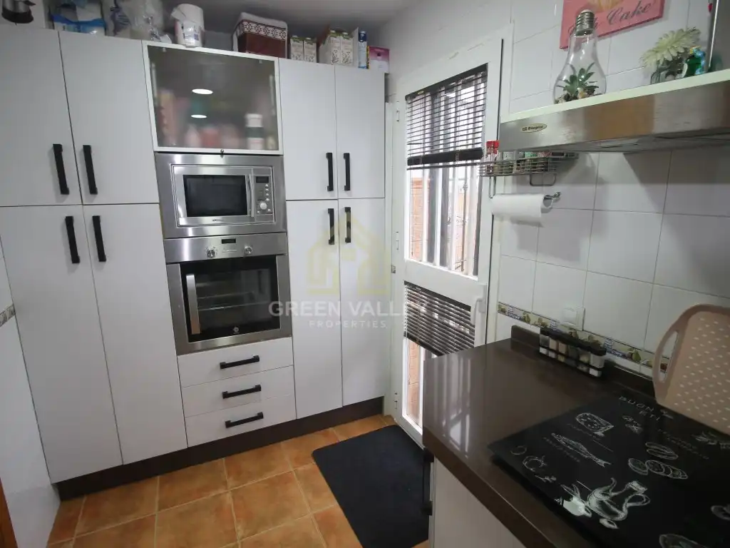 Cuina de Casa adosada en venda en Algeciras