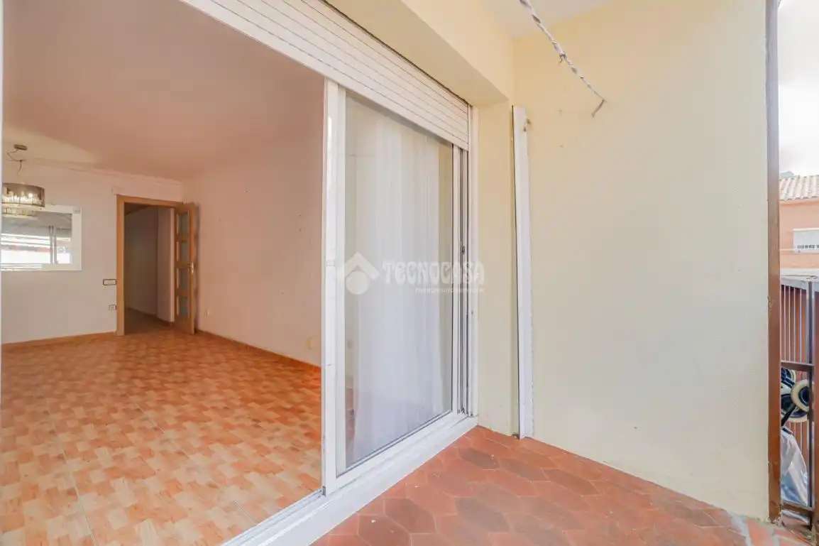 Piso en venta en Rubí con Balcón