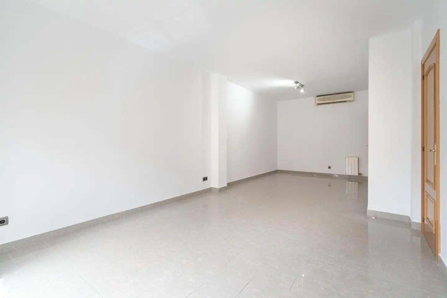 Maisonette zum Verkauf in Santa Coloma de Gramenet