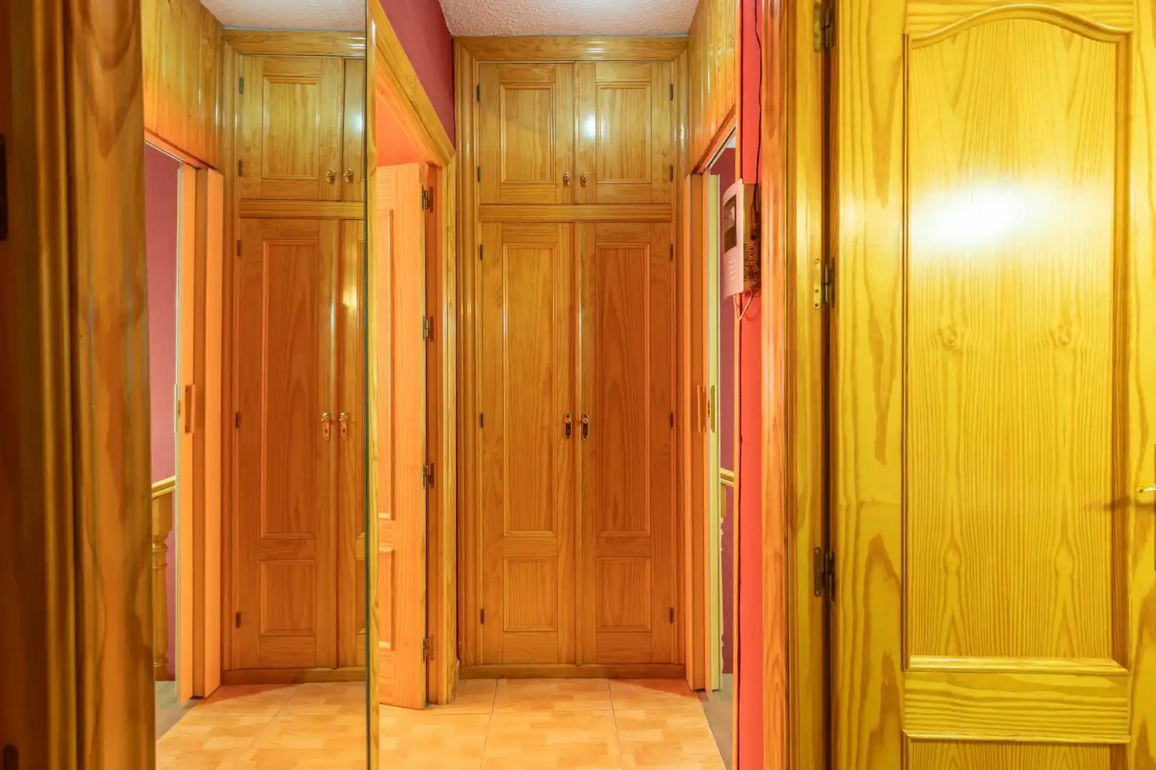 Casa adosada en venta en Calle Goya, 24, Poniente