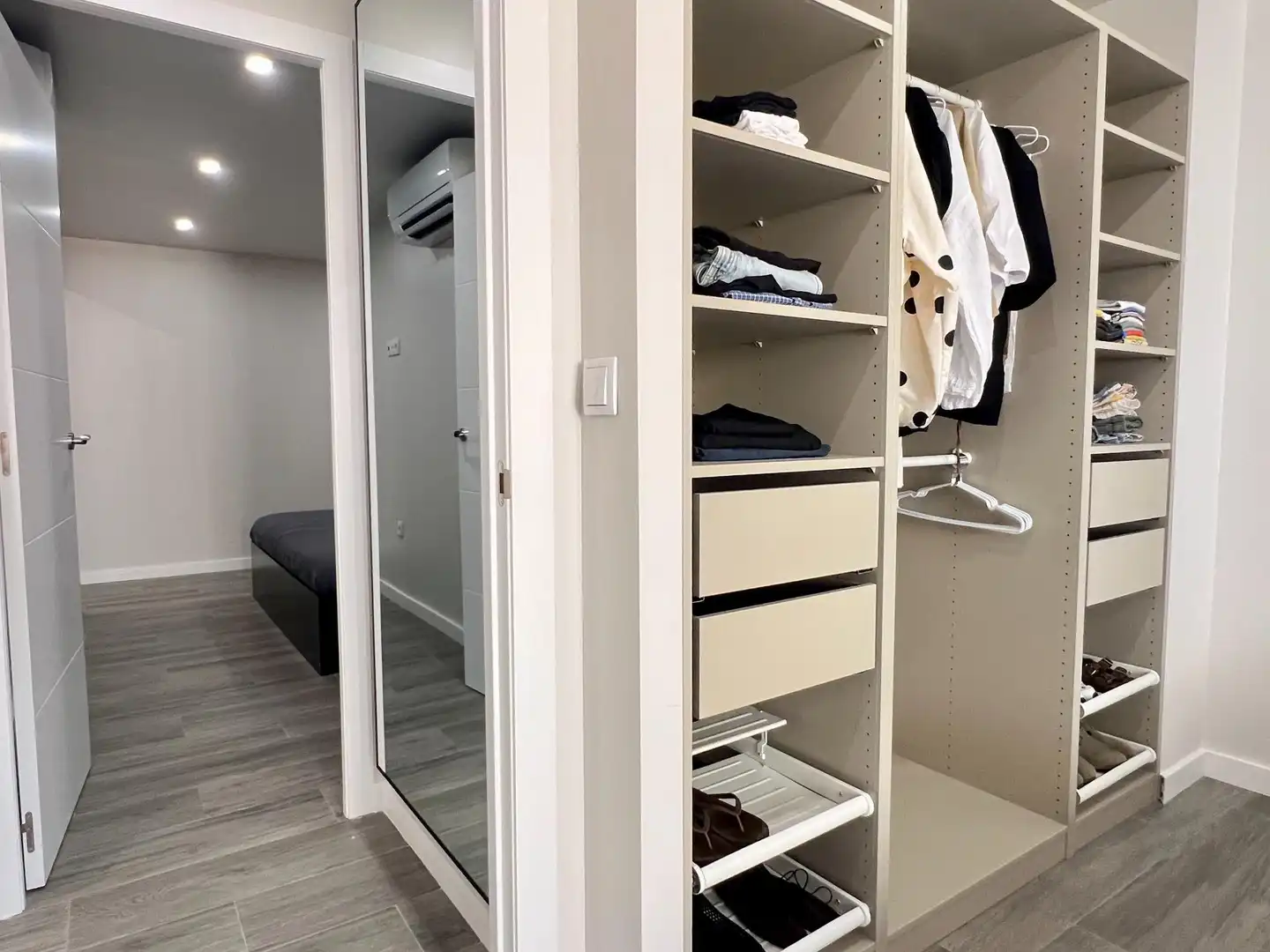 Bedroom of Flat for rent in Elche / Elx  with Air Conditioner and Furnished