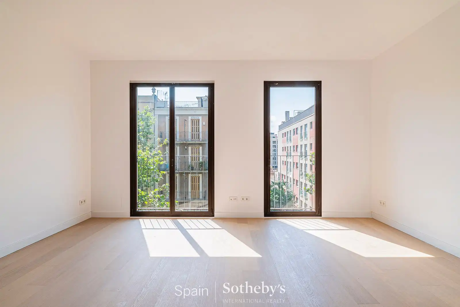 Sala d'estar de Àtic en venda en Barcelona amb Aire condicionat, Calefacció i Terrassa