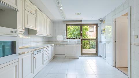 Foto 4 de Casa adosada en venda a Julián Hernández, Conde Orgaz - Piovera, Madrid