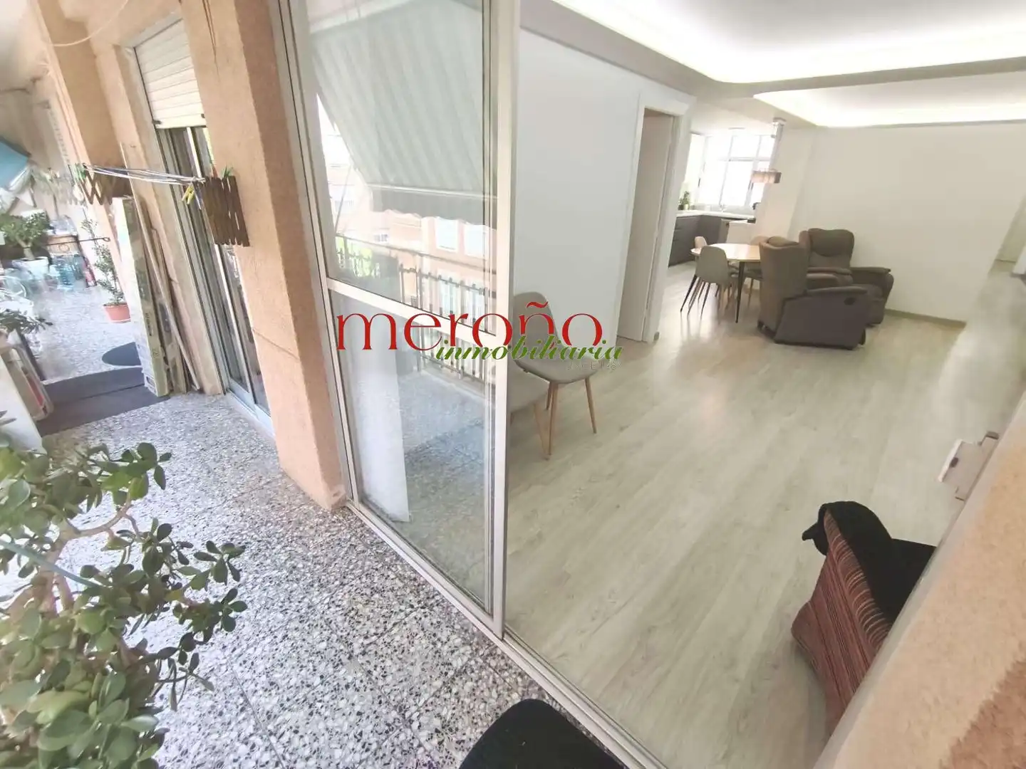 Habitación de Piso en venta en Elche / Elx con Aire acondicionado y Balcón