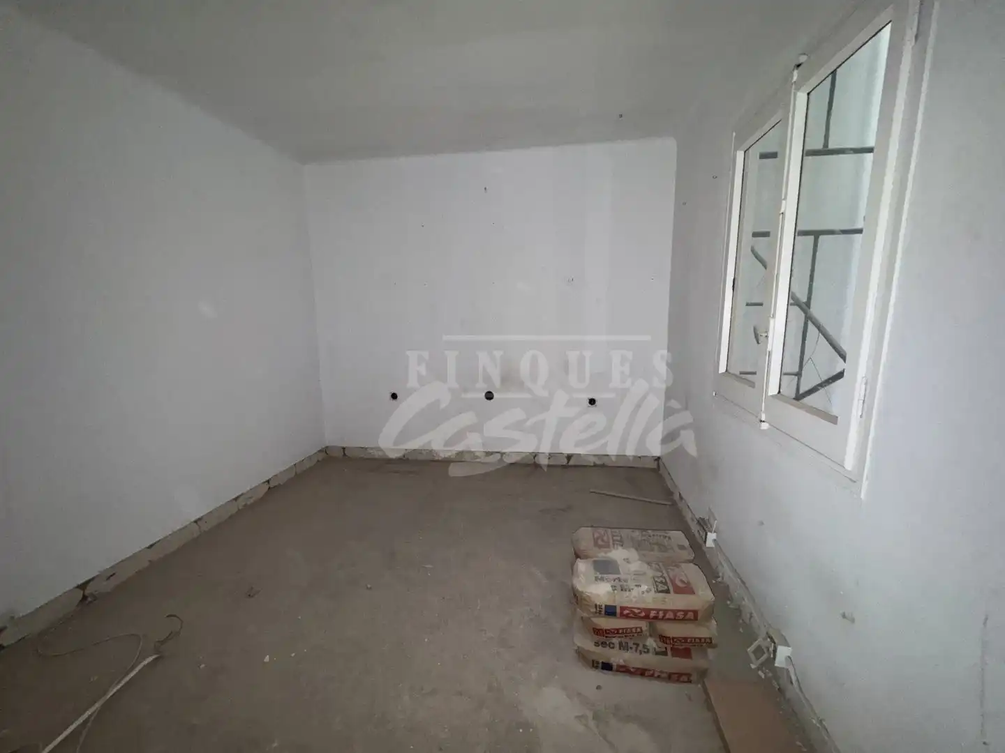 Piso en venta en Mataró con Aire acondicionado, Calefacción y Terraza