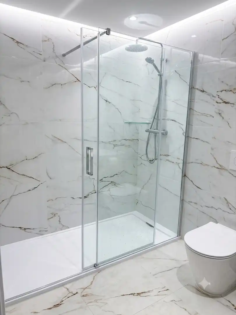 Bathroom of Flat for sale in Gijón   with Storage room