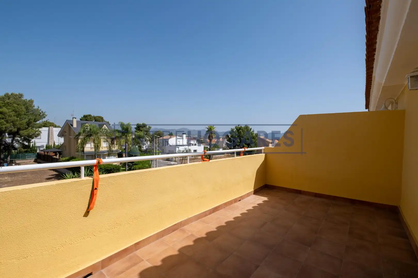 Terrasse von Einfamilien-Reihenhaus zum Verkauf in Moncada