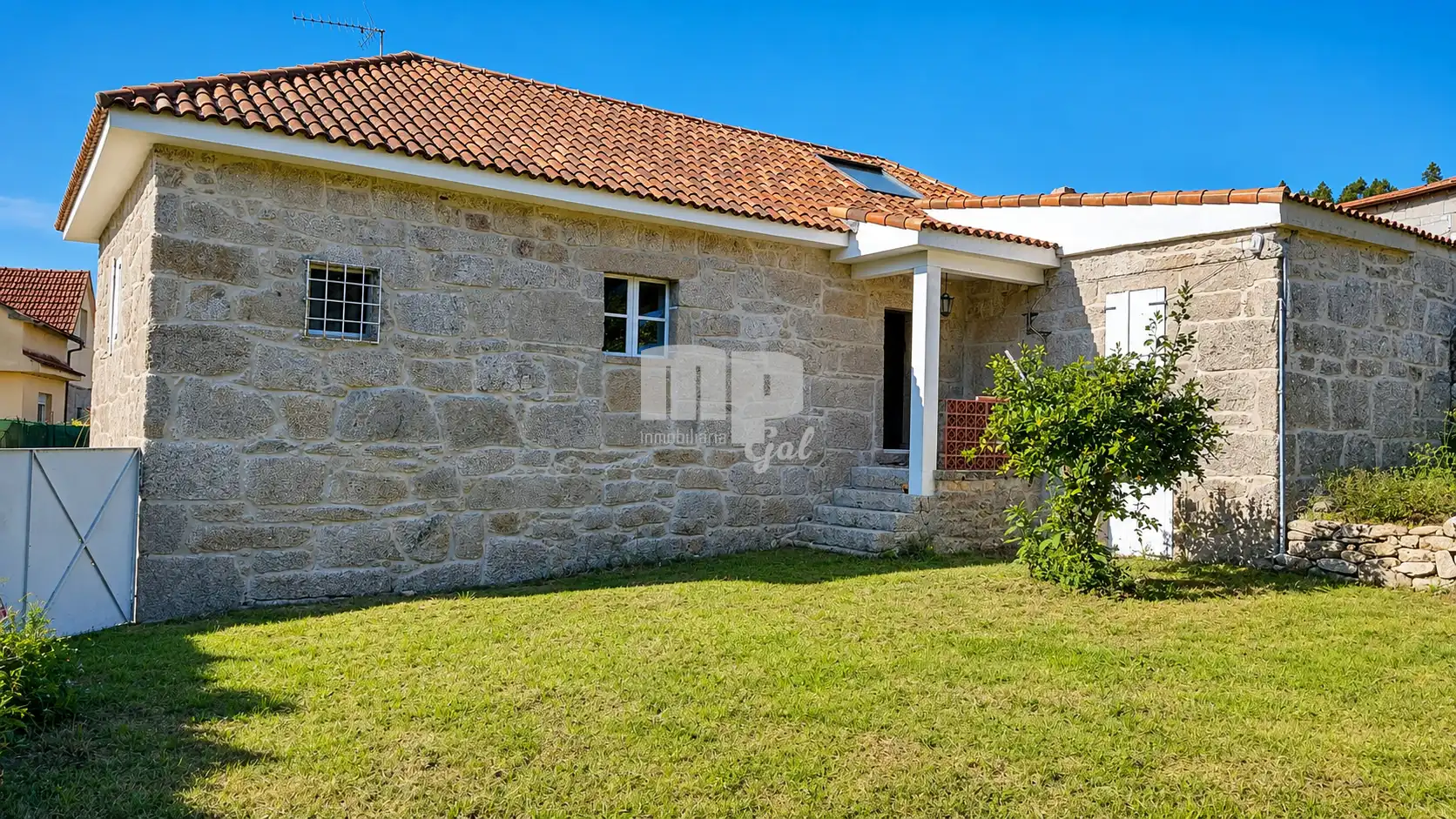 Exterior view of Country homes for sale in Pazos de Borbén  with Storage room