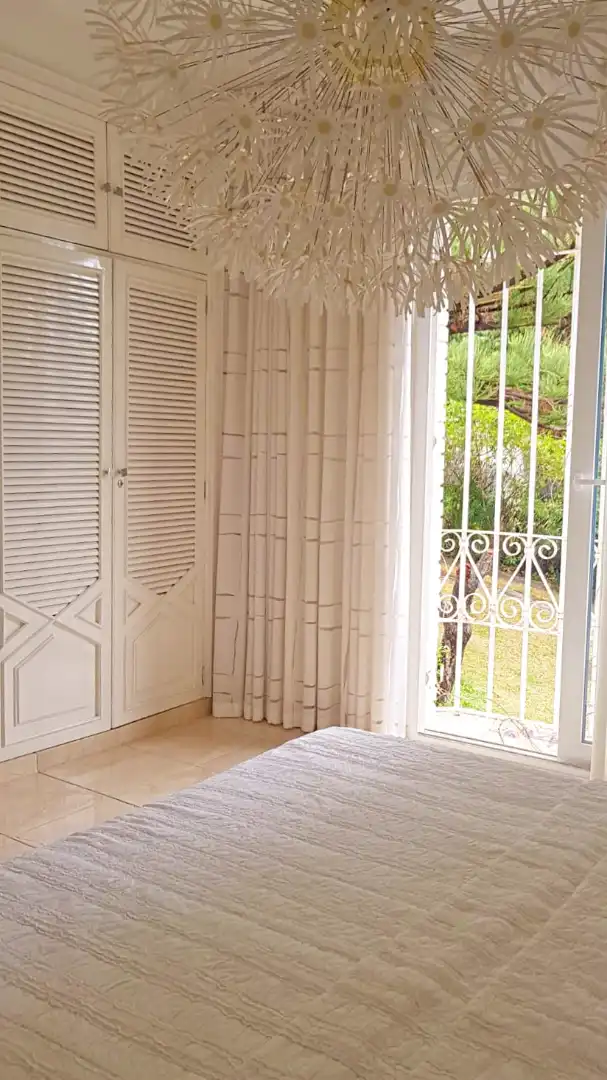 Jardí de Casa o xalet en venda en Alhaurín de la Torre amb Aire condicionat, Jardí privat i Terrassa