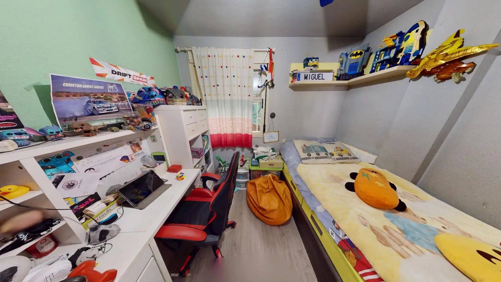 Schlafzimmer von Wohnung zum Verkauf in El Molar (Madrid) mit Klimaanlage, Heizung und Privatgarten