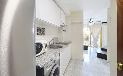 Cuina de Apartament en venda en Estepona amb Aire condicionat i Terrassa