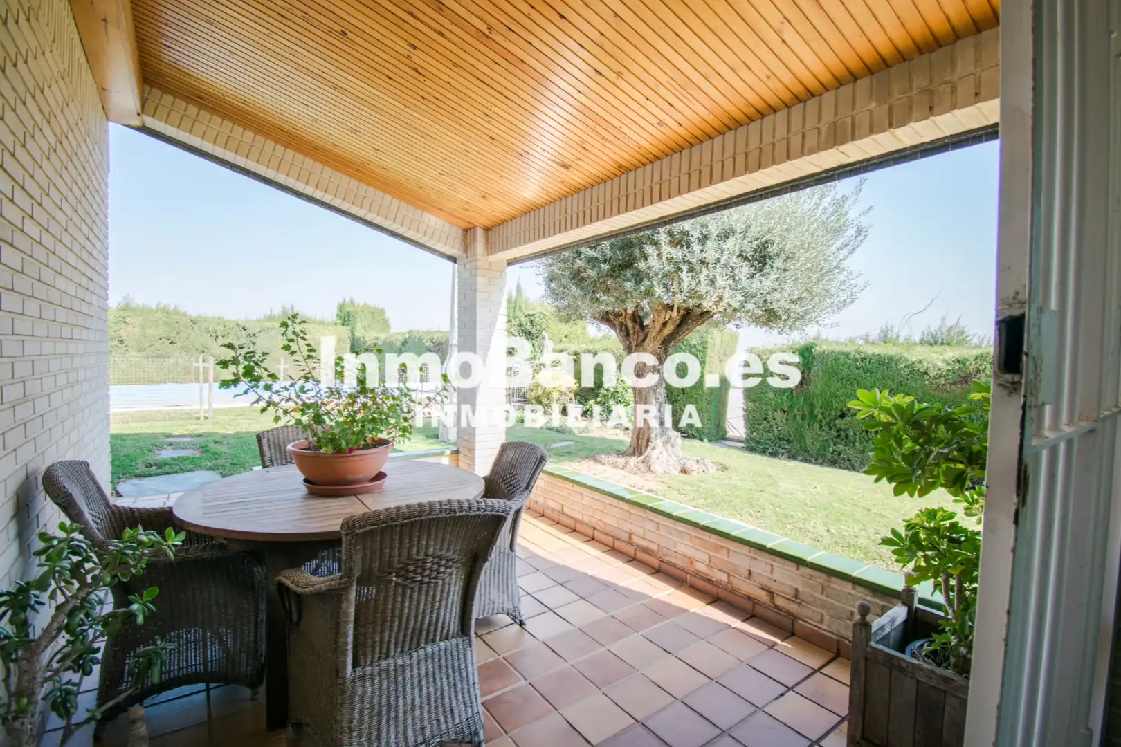 Terraza de Casa o chalet en venta en Chiva con Aire acondicionado, Calefacción y Jardín privado