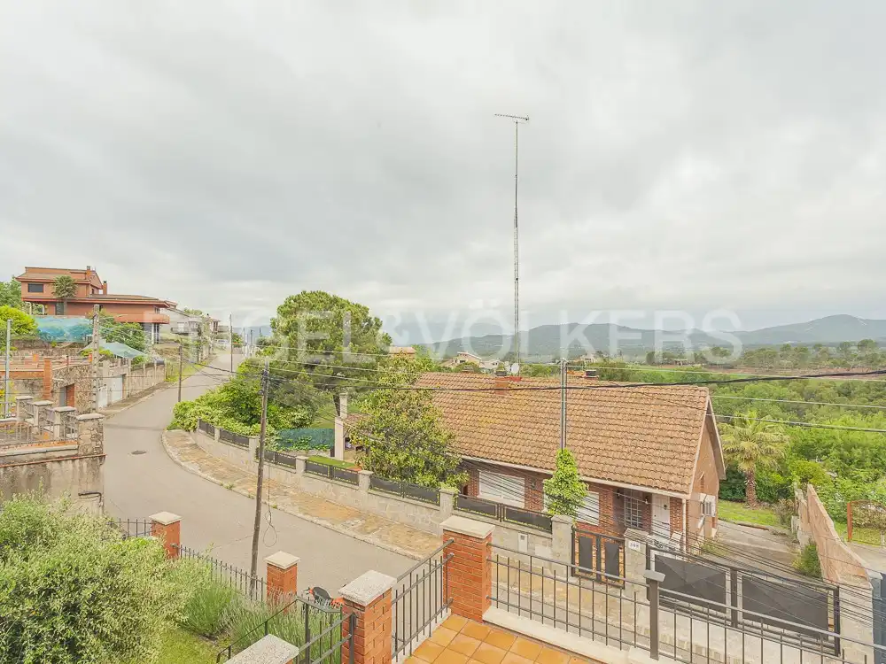 Vista exterior de Casa o chalet en venta en Castellnou de Bages con Calefacción, Jardín privado y Piscina