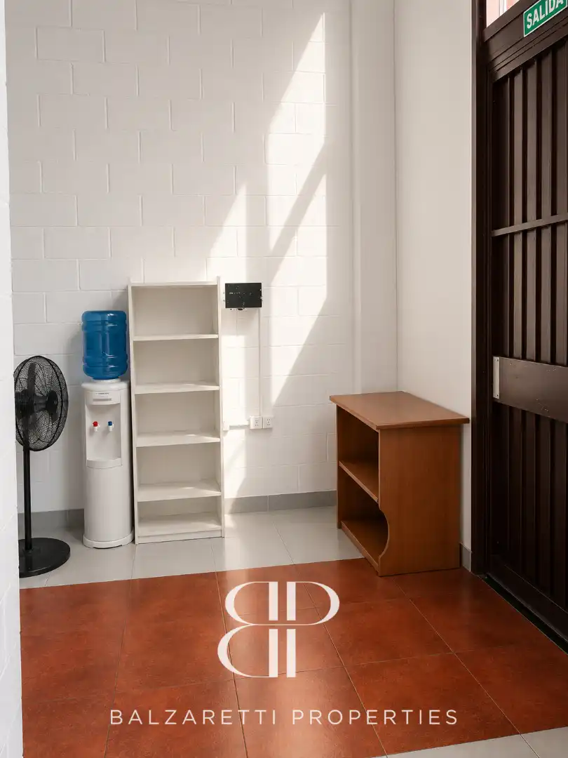 Fabrikhallen zur Miete in Carrer Doctor Josep Castells, Casablanca