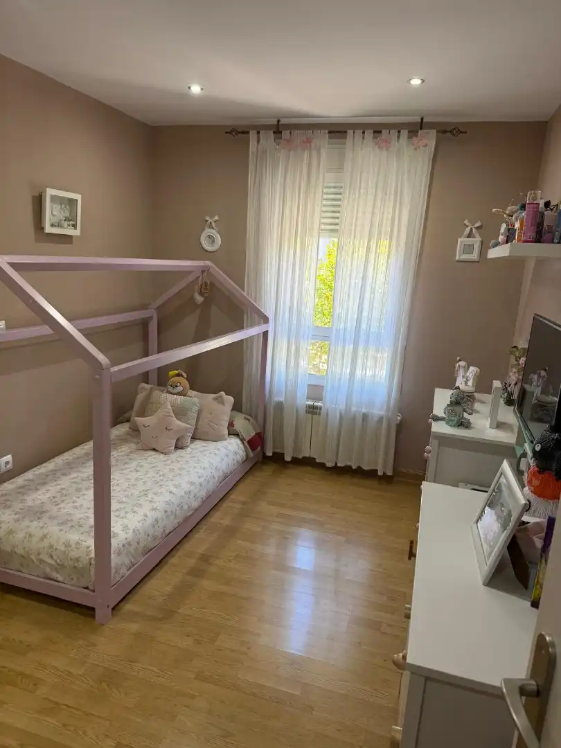 Habitación de Piso en venta en Parla Este