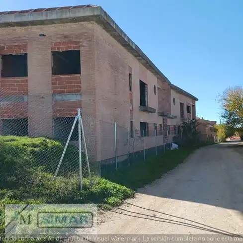 Vista exterior de Edificio en venta en Camarena