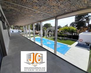 Piscina de Casa o xalet en venda en Tortosa amb Aire condicionat, Calefacció i Jardí privat