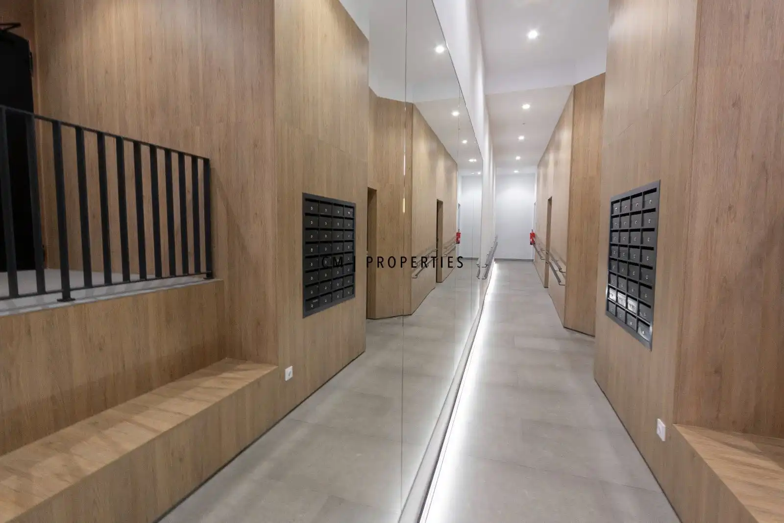 Flat for rent in Valencia  with Air Conditioner, Heating and Furnished