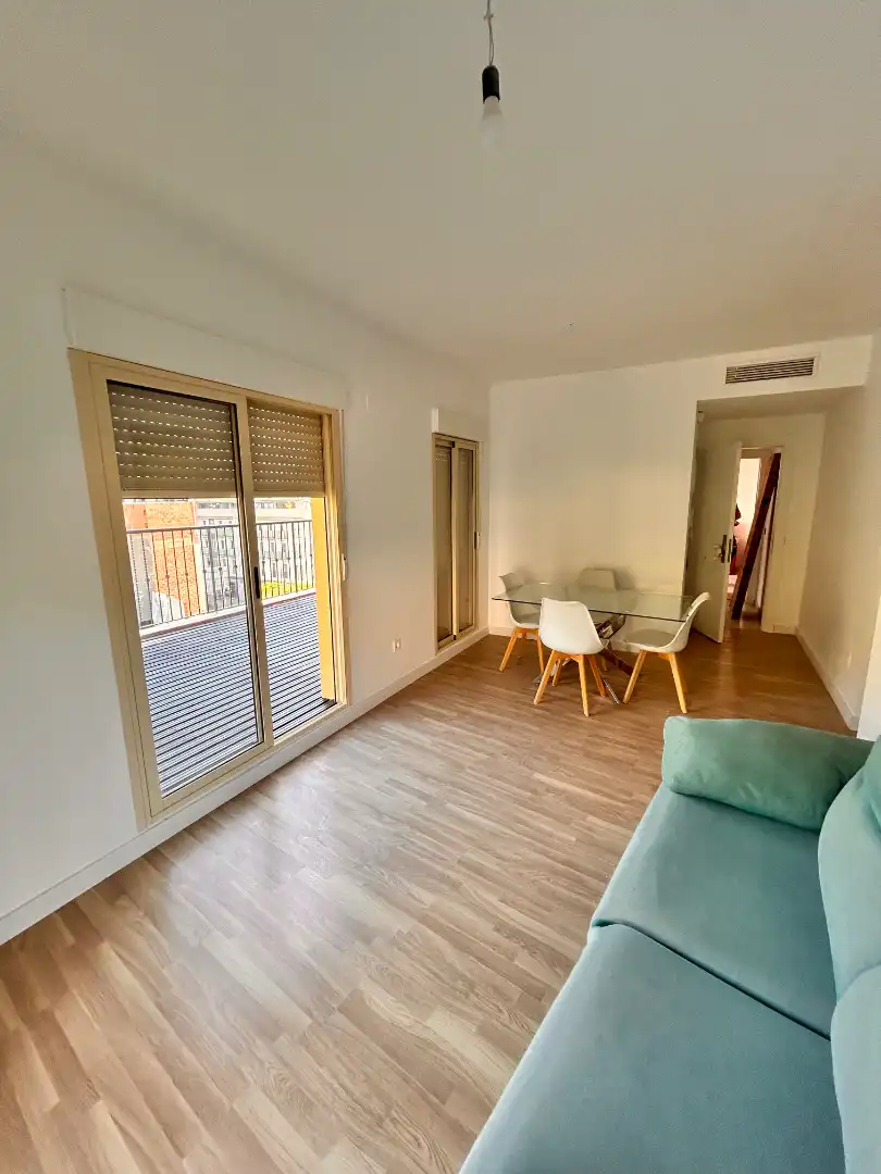 Sala d'estar de Pis de lloguer en Alicante / Alacant amb Aire condicionat, Terrassa i Moblat