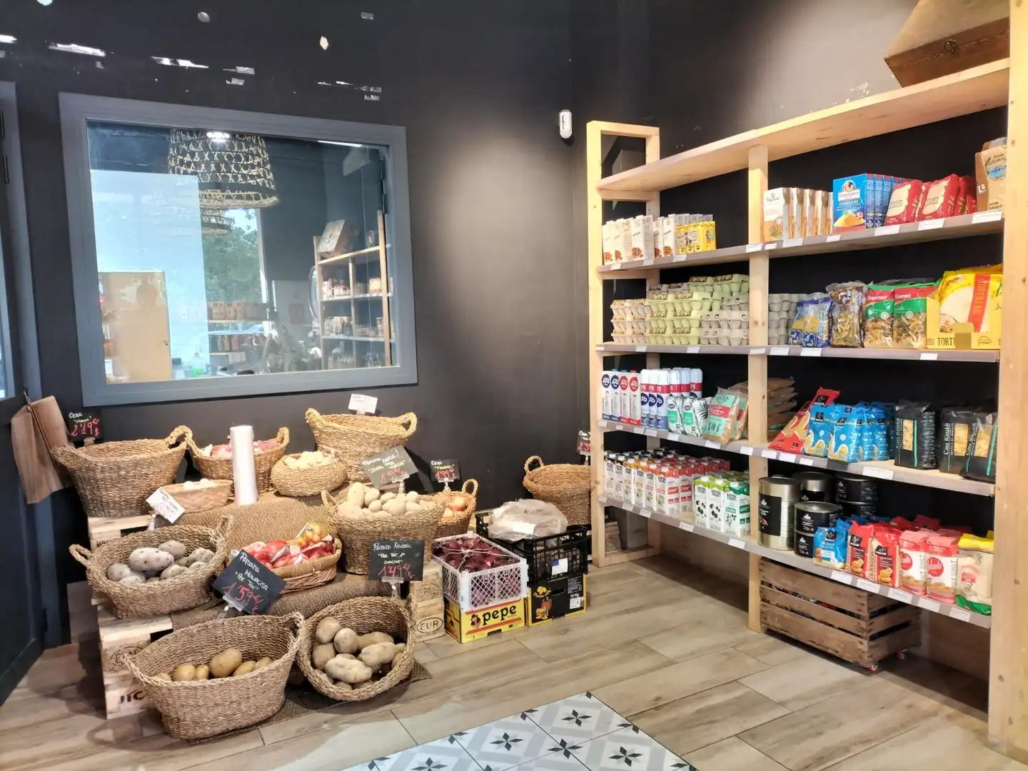 Local comercial en traspaso en Sant Vicenç Dels Horts, imagen 7