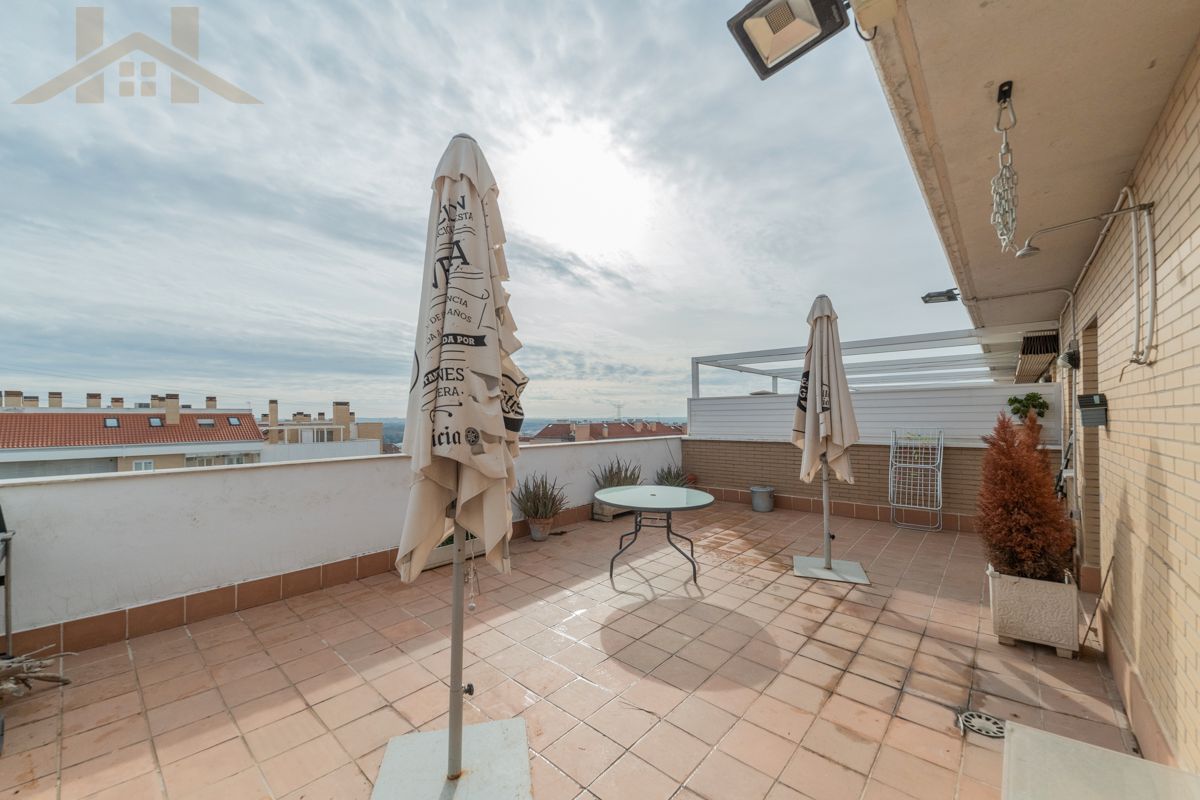 Terrassa de Pis en venda en Arroyomolinos (Madrid) amb Aire condicionat, Calefacció i Terrassa