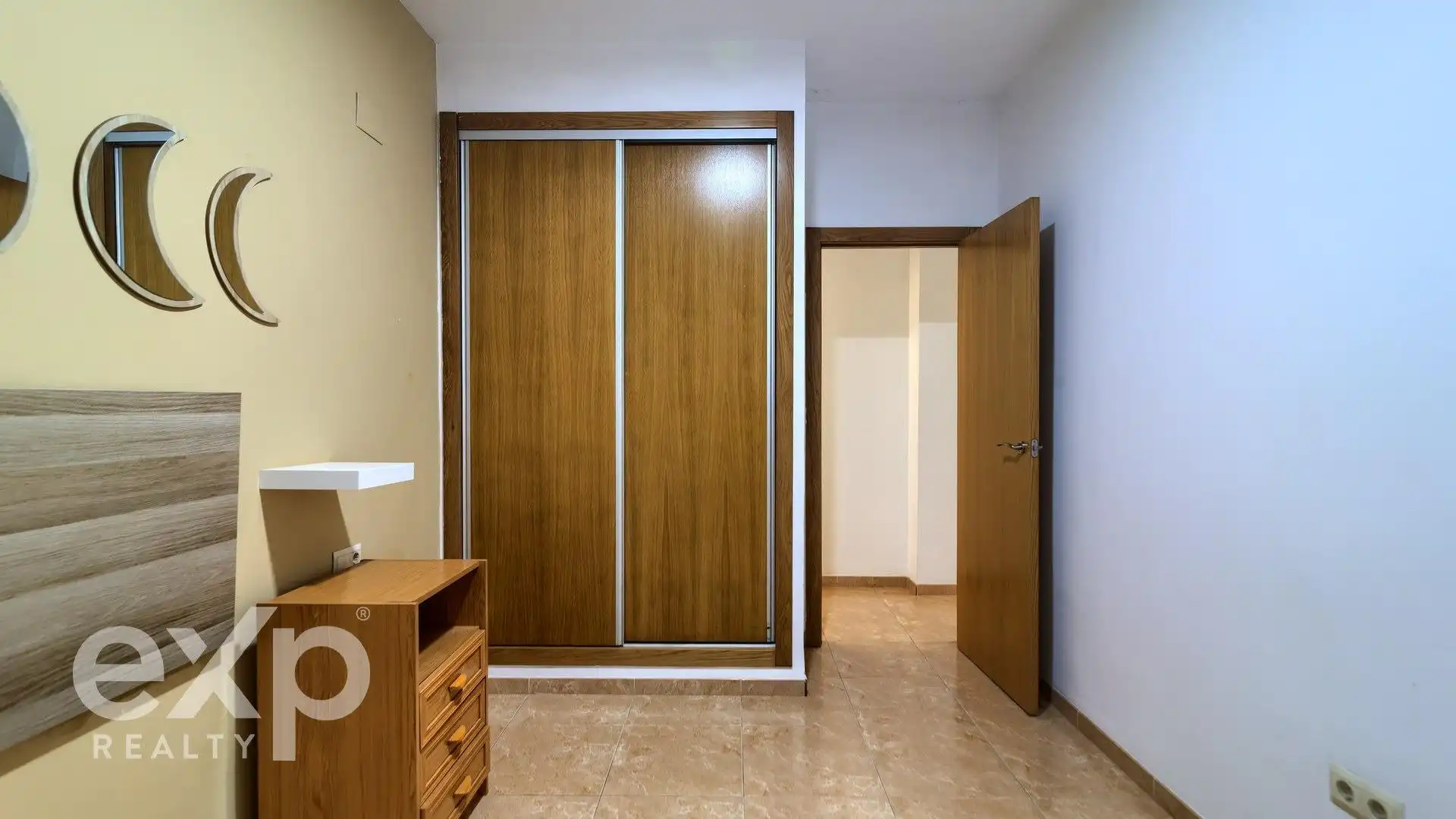Bedroom of Flat for sale in Alginet  with Air Conditioner, Terrace and Storage room