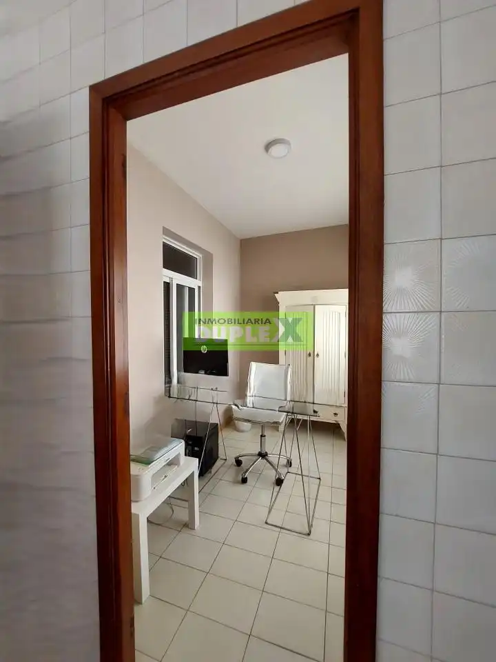 Casa amb jardí en venda a Zona de Plaza de Barcelos, imagen 11