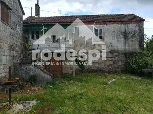 Casa en venda a Ponteareas