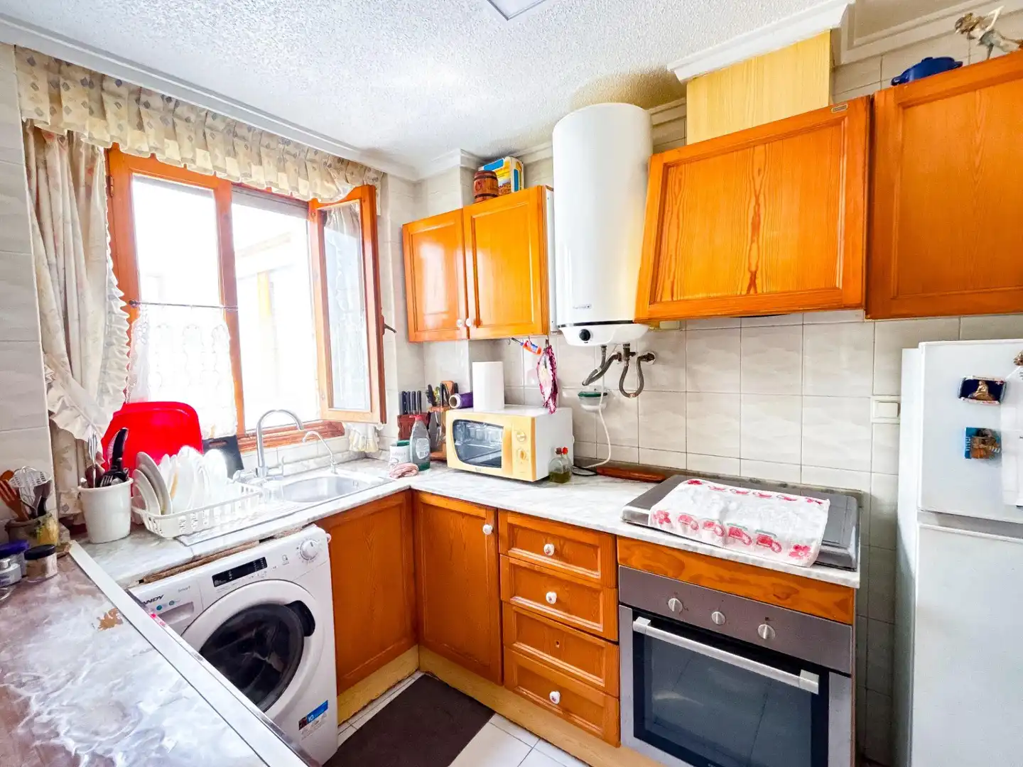 Cocina de Dúplex en venta en Torrevieja con Aire acondicionado, Terraza y Trastero